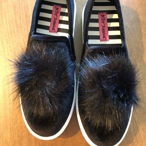 Betsey Johnson Women’s Sneakers size 7.5